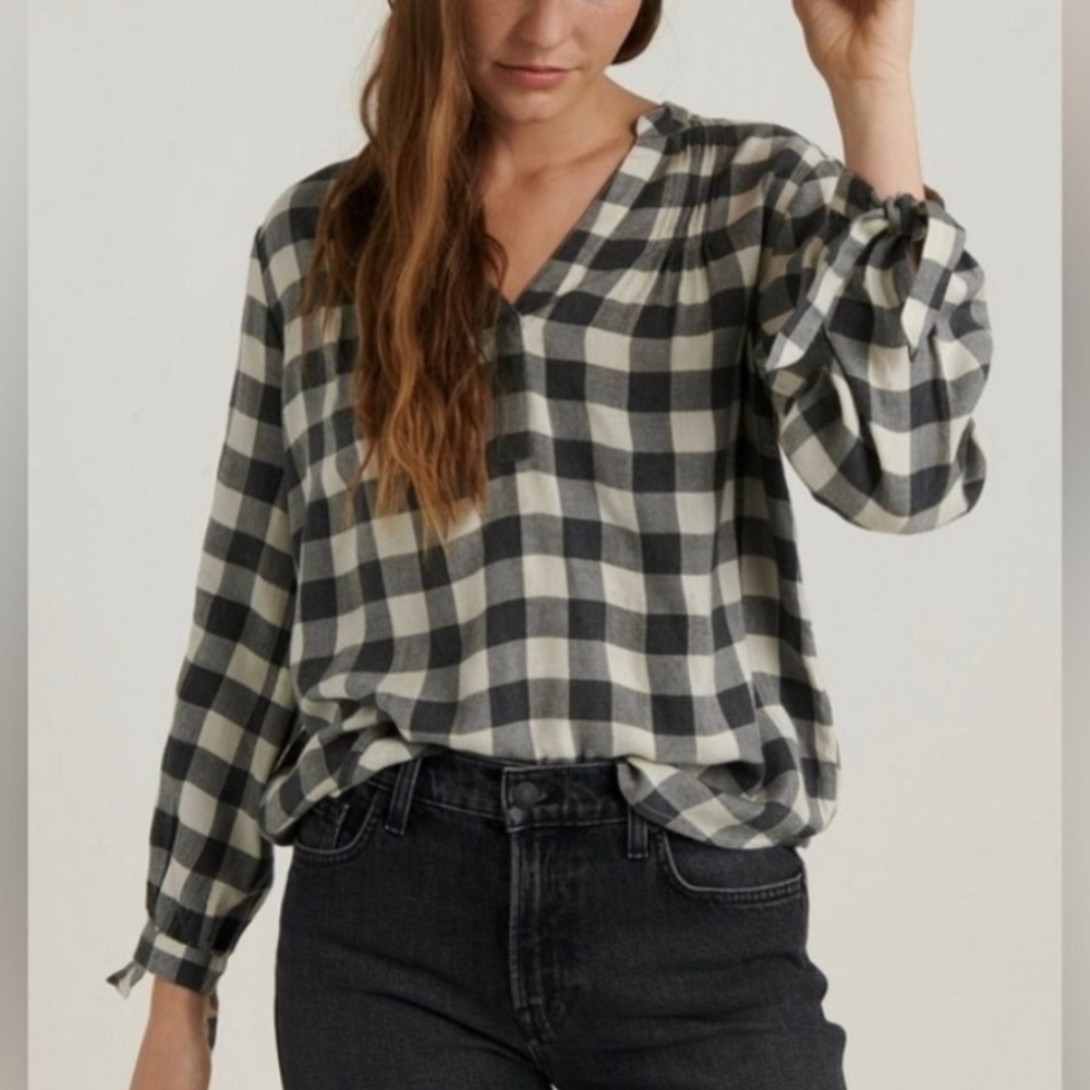 Lucky Brand Women's Gray and Cream Gingham Print Blouse | size: Medium